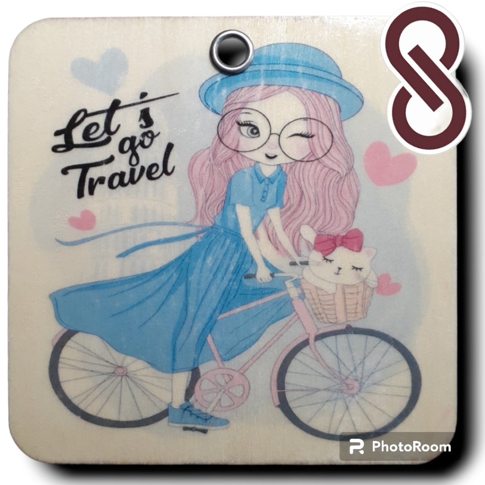 COLOR ENGRAVED WOODEN SOUVENIR " LET'S GO TRAVEL " COD/W-02